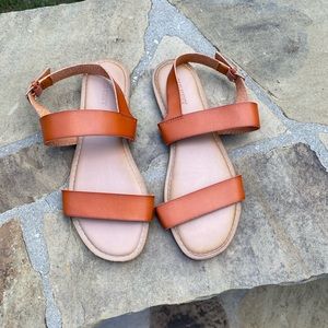 Old Navy Sandals size 8